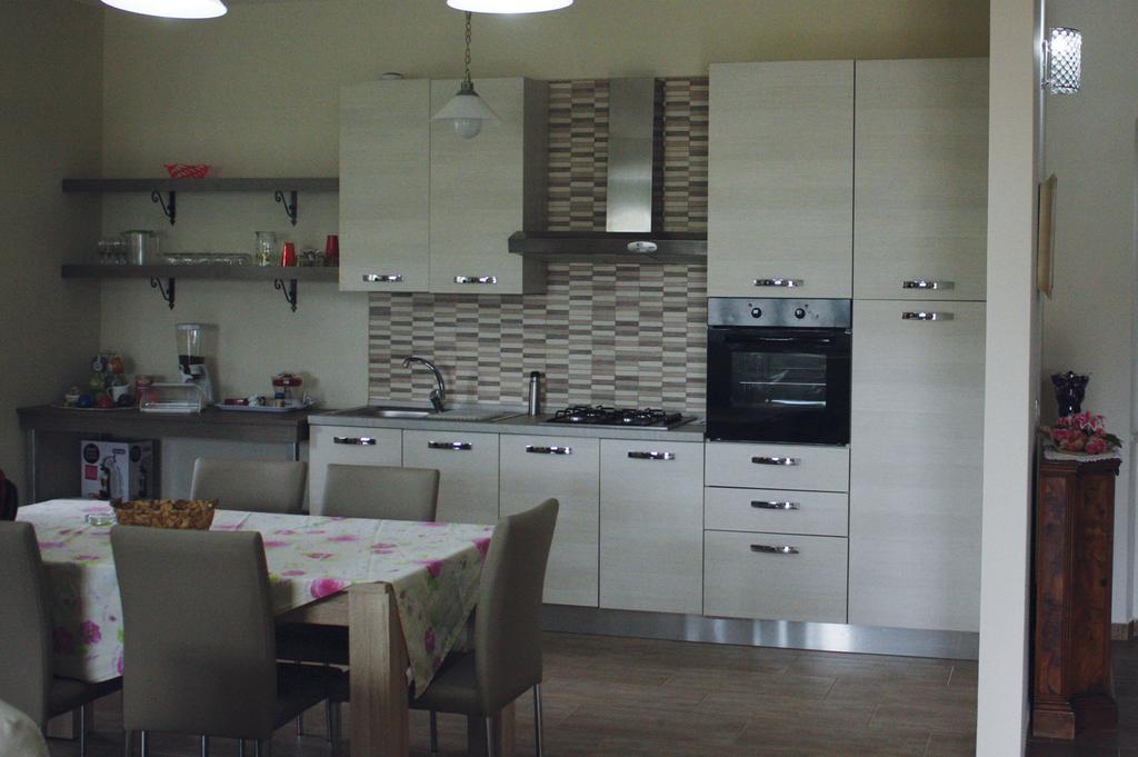 Oasi Di Francesca B&B Pontinia Екстериор снимка